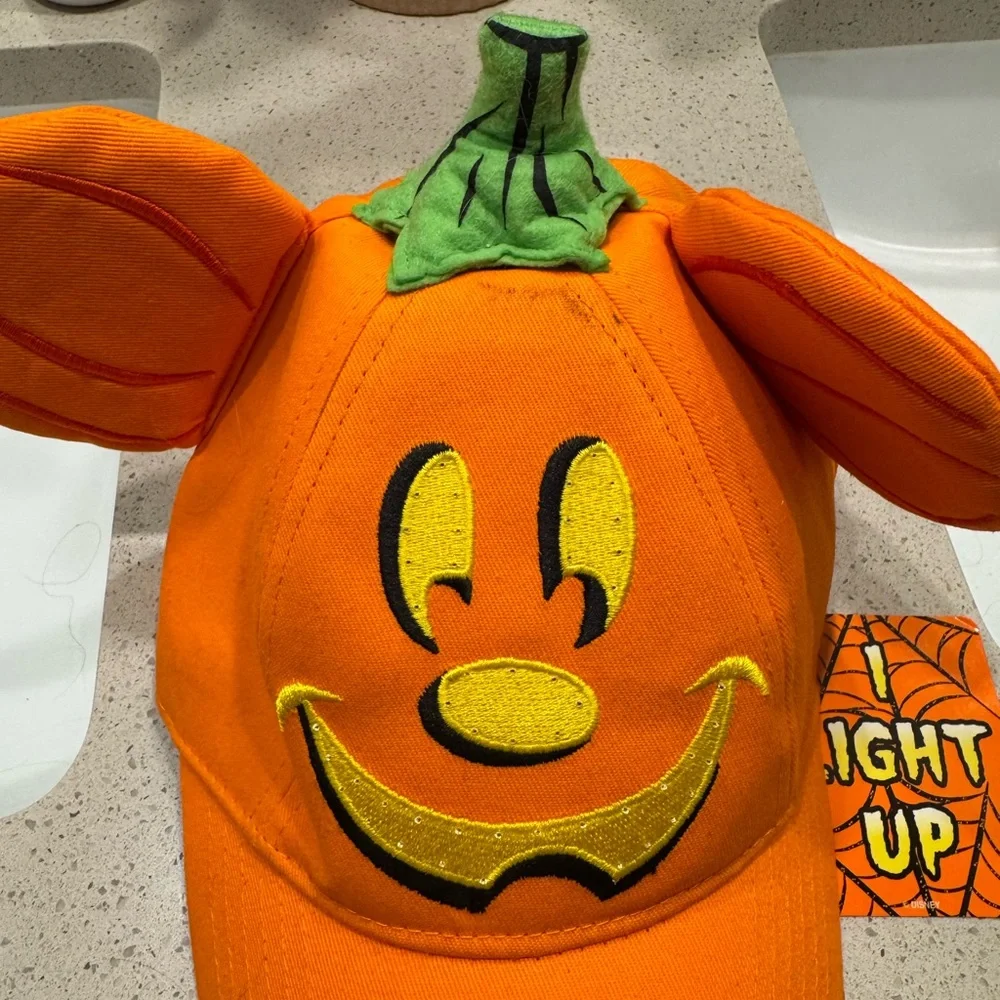 DISNEY Mickey Pumpkin Hat - Picture 8 of 8